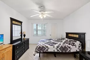 1009 Hythe A, Boca Raton, FL 33434 - Photo 22