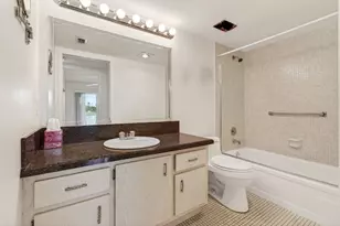 1009 Hythe A, Boca Raton, FL 33434 - Photo 30