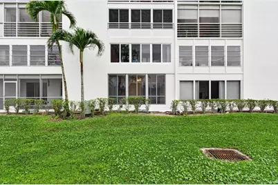 1009 Hythe A, Boca Raton, FL 33434 - Photo 34