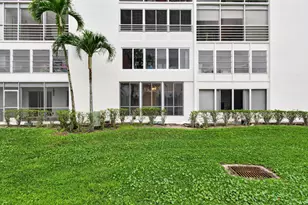 1009 Hythe A, Boca Raton, FL 33434 - Photo 34