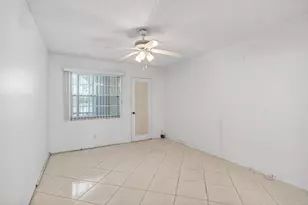 1009 Hythe A, Boca Raton, FL 33434 - Photo 24