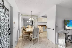 1009 Hythe A, Boca Raton, FL 33434 - Photo 14