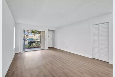 4200 Community Drive, West Palm Beach, FL 33409 - Photo 12