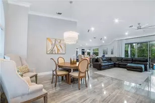 10361 NW 54th Pl, Coral Springs, FL 33076 - Photo 16