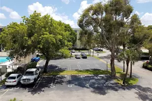 2771 Riverside Dr, Coral Springs, FL 33065 - Photo 24