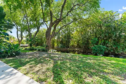 1605 S US Hwy 1 #E104, Jupiter, FL 33477 - Photo 32