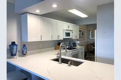 14 Royal Palm Way #106, Boca Raton, FL 33432 - Photo 8