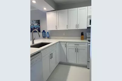 14 Royal Palm Way #106, Boca Raton, FL 33432 - Photo 4