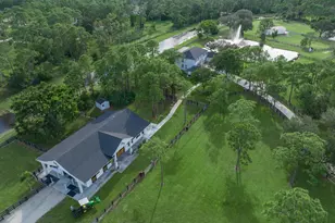 13230 Running Water Rd, Palm Beach Gardens, FL 33418 - Photo 32