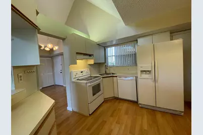 5910 Morningstar Circle #403, Delray Beach, FL 33484 - Photo 2