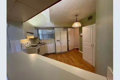5910 Morningstar Circle #403, Delray Beach, FL 33484 - Photo 4
