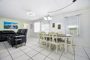 2917 SW 54th St, Dania Beach, FL 33312 - Photo 16