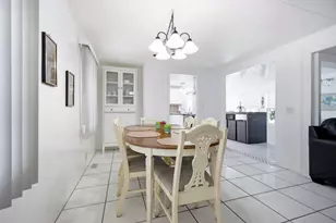 2917 SW 54th St, Dania Beach, FL 33312 - Photo 8