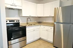 914 10th St, West Palm Beach, FL 33401 - Photo 4