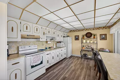 3040 Lake Shore Drive, Riviera Beach, FL 33404 - Photo 44