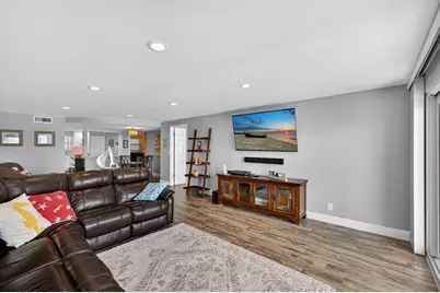 3040 Lake Shore Drive, Riviera Beach, FL 33404 - Photo 20