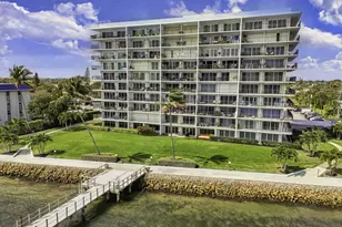 3040 Lake Shore Dr, Riviera Beach, FL 33404 - Photo 70