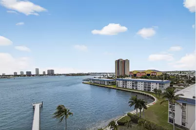 3040 Lake Shore Drive, Riviera Beach, FL 33404 - Photo 36