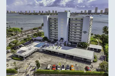 3040 Lake Shore Drive, Riviera Beach, FL 33404 - Photo 58