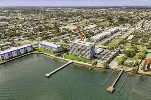 3040 Lake Shore Dr, Riviera Beach, FL 33404 - Photo 66