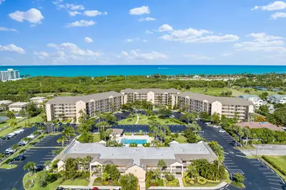 275 Palm Avenue #A301, Jupiter, FL 33477 - Photo 2