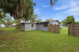2529 Rainbow Dr, Fort Pierce, FL 34981 - Photo 24