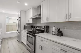 5231 Norma Elaine Rd, West Palm Beach, FL 33417 - Photo 14