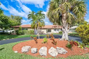 208 NW 91st Ave, Coral Springs, FL 33071 - Photo 4