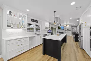 208 NW 91st Ave, Coral Springs, FL 33071 - Photo 10