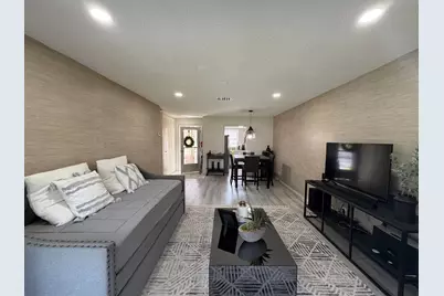 2572 E Emory Dr #D, West Palm Beach, FL 33415 - Photo 4