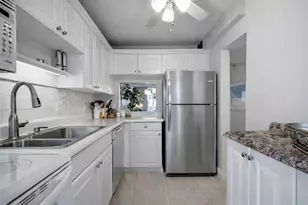 4500 N Federal Hwy, Lighthouse Point, FL 33064 - Photo 6