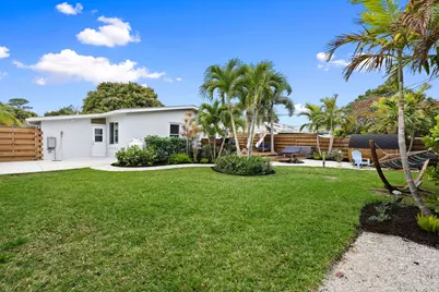 819 SE Stypmann Boulevard, Stuart, FL 34994 - Photo 26