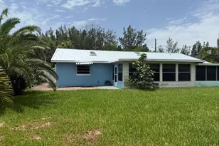 1916 Coconut Dr, Fort Pierce, FL 34949 - Photo 28