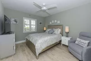 275 Palm Ave, Jupiter, FL 33477 - Photo 14