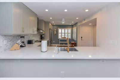 275 Palm Avenue #C406, Jupiter, FL 33477 - Photo 12