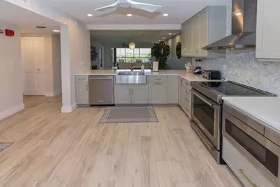 275 Palm Avenue #C406, Jupiter, FL 33477 - Photo 8