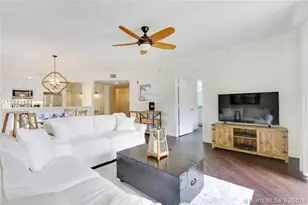 100 Uno Lago Dr, Juno Beach, FL 33408 - Photo 4