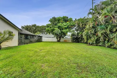 8650 SW 51st Street, Cooper City, FL 33328 - Photo 12