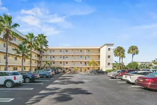 2515 NE 1st Ct, Boynton Beach, FL 33435 - Photo 2