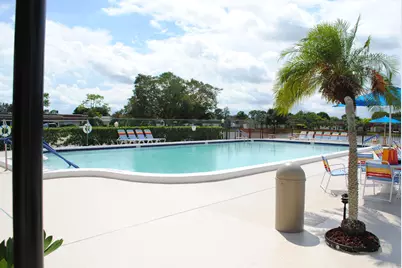 815 Salem Lane, Lake Worth, FL 33467 - Photo 8