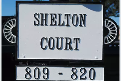 815 Salem Lane, Lake Worth, FL 33467 - Photo 2