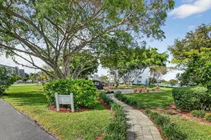 2074 Cambridge D, Deerfield Beach, FL 33442 - Photo 28