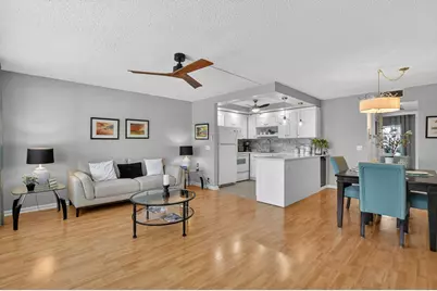 2074 Cambridge D, Deerfield Beach, FL 33442 - Photo 8