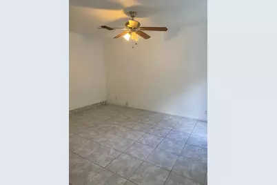 531 NE 174th Street, North Miami Beach, FL 33162 - Photo 8