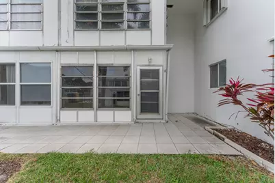 2020 Lake Osborne Drive, Lake Worth Beach, FL 33461 - Photo 16