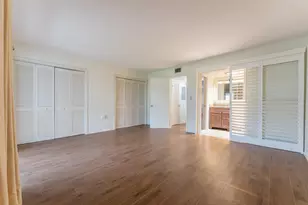 2020 Lake Osborne Dr, Lake Worth Beach, FL 33461 - Photo 4