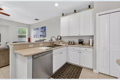 1373 SW Granville Avenue, Port Saint Lucie, FL 34953 - Photo 24