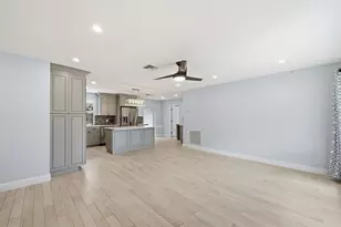 2120 NE 62nd Ct, Fort Lauderdale, FL 33308 - Photo 8