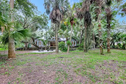 1055 SW Blue Water Way, Stuart, FL 34997 - Photo 16