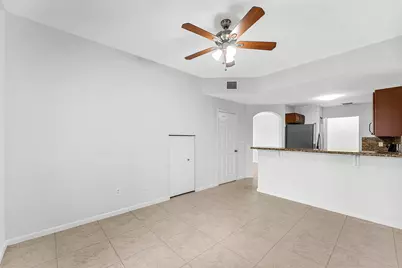 6515 Diamond Springs Terrace #2404, West Palm Beach, FL 33411 - Photo 6